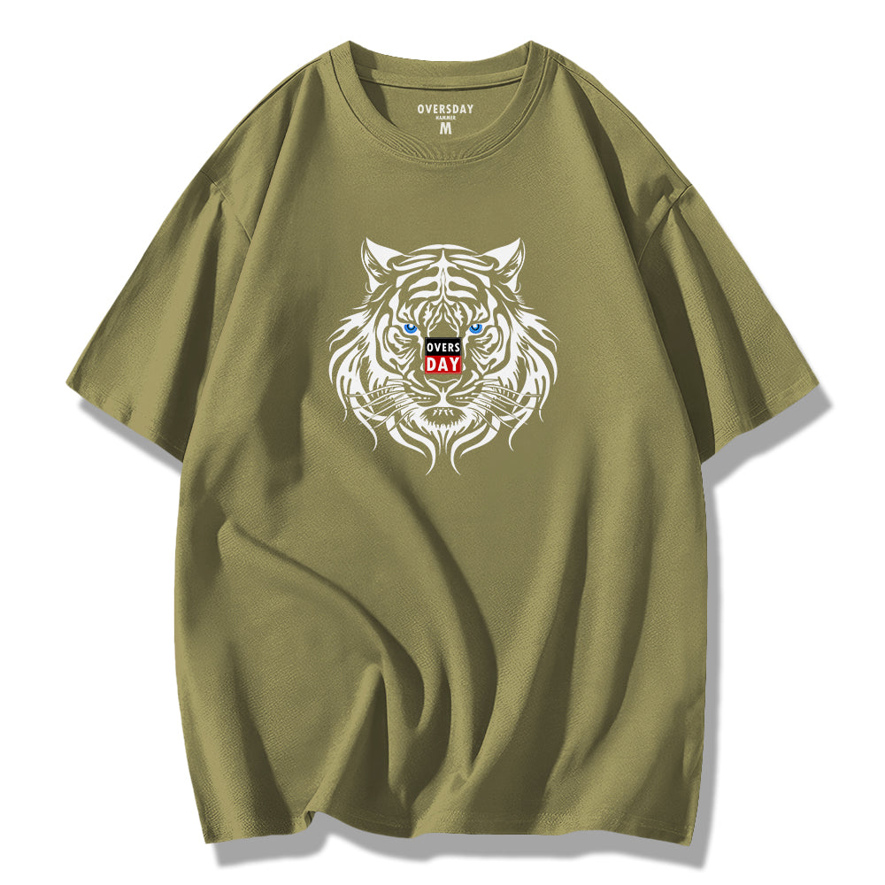 Mystical Blue Eyed White Tiger / Loose Tee